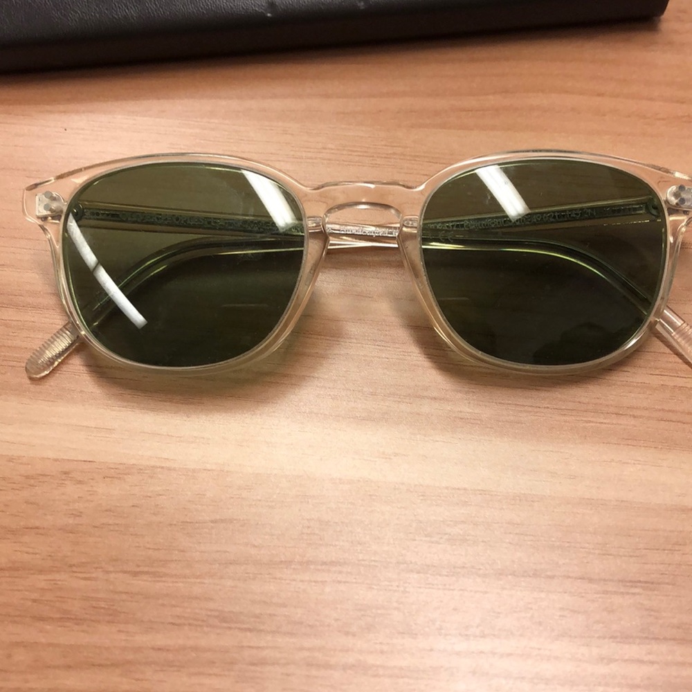 Oliver peoples